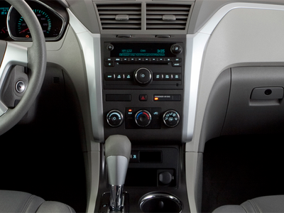 2011 Chevrolet Traverse 2LT