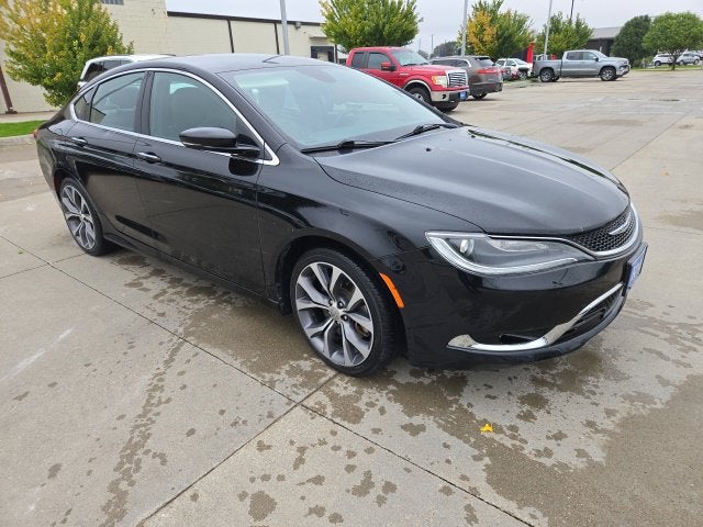 2016 Chrysler 200 C