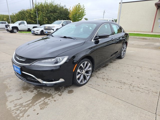 2016 Chrysler 200 C