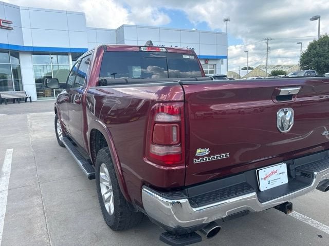 2020 RAM 1500 Laramie Crew Cab 4x4 5'7" Box