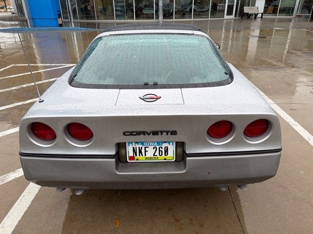 1984 Chevrolet Corvette 2dr Hatchback Coupe