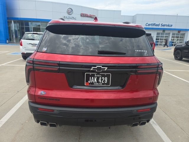 2024 Chevrolet Traverse LT
