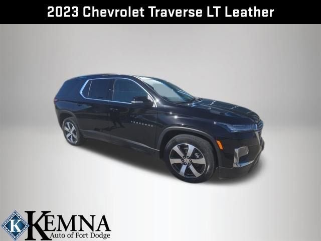 2023 Chevrolet Traverse LT Leather