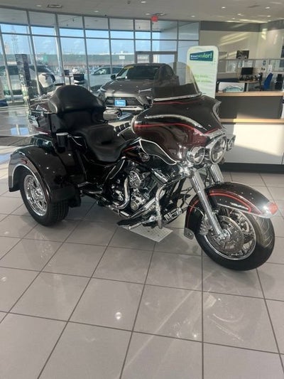 2011 Harley-Davidson Tri Glide Ultra Classic Base