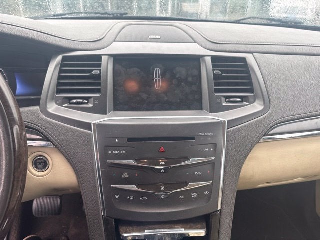 2014 Lincoln MKS 4dr Sdn 3.7L FWD