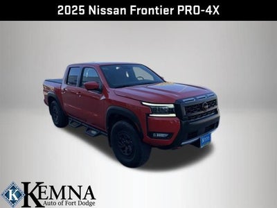 2025 Nissan Frontier Crew Cab PRO-4X 4x4