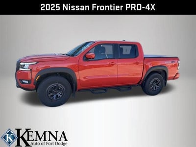 2025 Nissan Frontier Crew Cab PRO-4X 4x4