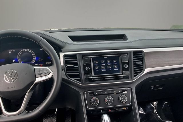 2023 Volkswagen Atlas 2.0T SE
