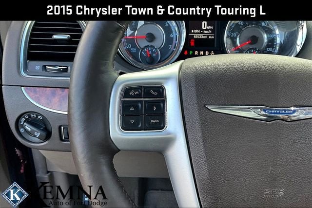 2015 Chrysler Town & Country Touring-L