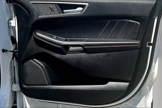 2022 Ford Edge ST-Line