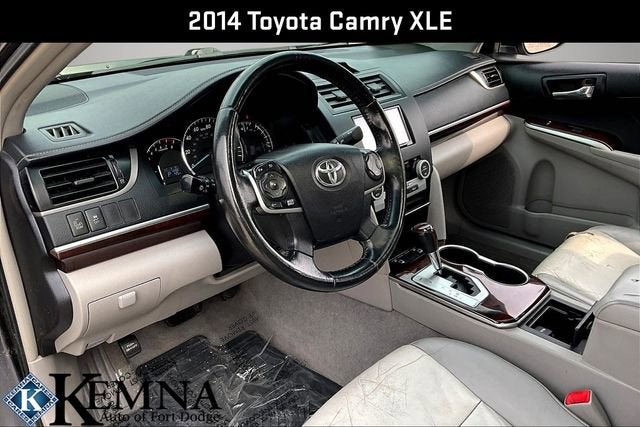 2014 Toyota Camry XLE