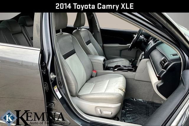 2014 Toyota Camry XLE