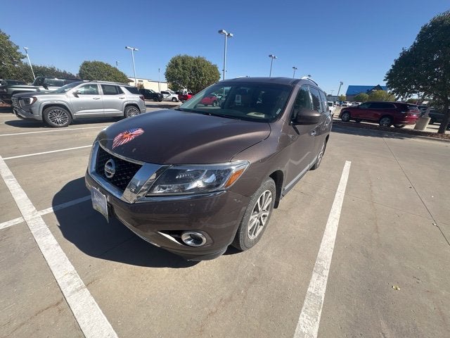 2016 Nissan Pathfinder SL