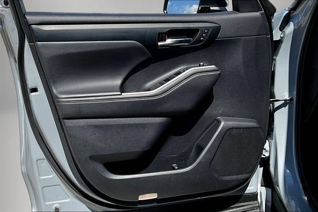 2022 Toyota Highlander Hybrid XLE Bronze Edition