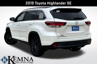2019 Toyota Highlander SE
