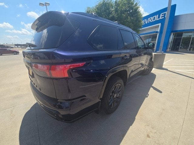 2024 Toyota Sequoia SR5
