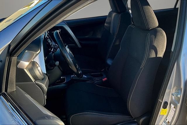 2018 Toyota RAV4 Hybrid XLE