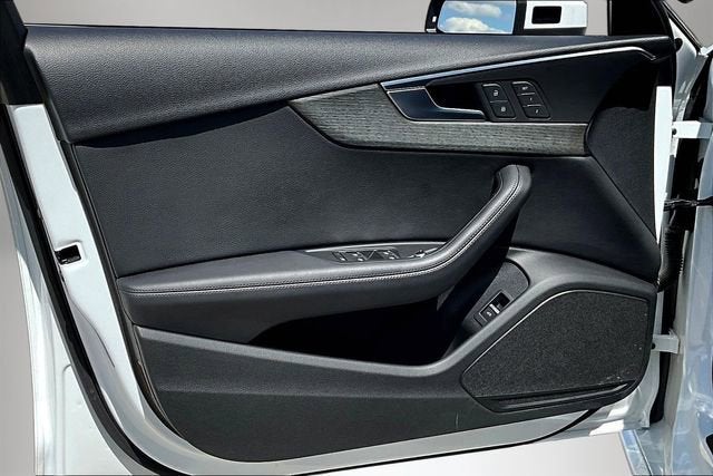 2019 Audi A4 Premium Plus