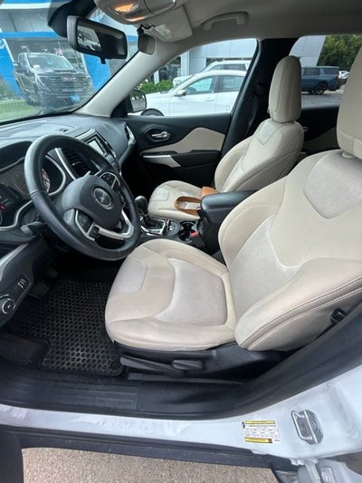 2018 Jeep Cherokee Latitude