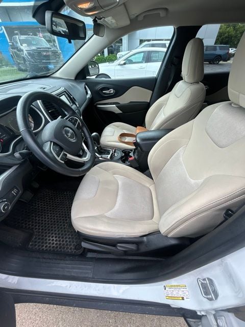 2018 Jeep Cherokee Latitude