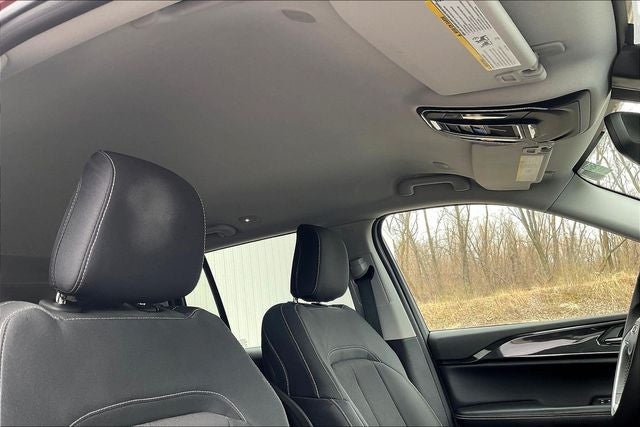 2023 Jeep Grand Cherokee Laredo 4x4