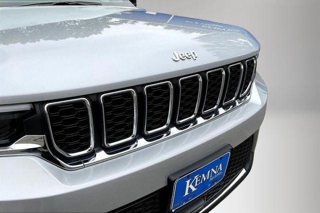 2025 Jeep Grand Cherokee Laredo X 4x4