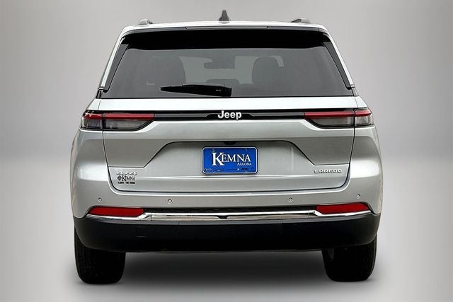 2025 Jeep Grand Cherokee Laredo X 4x4