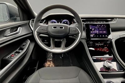 2025 Jeep Grand Cherokee Laredo X 4x4