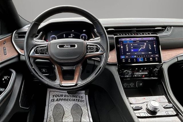 2022 Jeep Grand Cherokee Summit 4x4