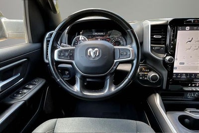 2022 RAM 1500 Big Horn Crew Cab 4x4 5'7' Box