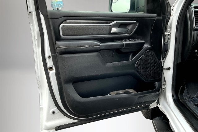 2020 RAM 1500 Big Horn Crew Cab 4x4 5'7' Box