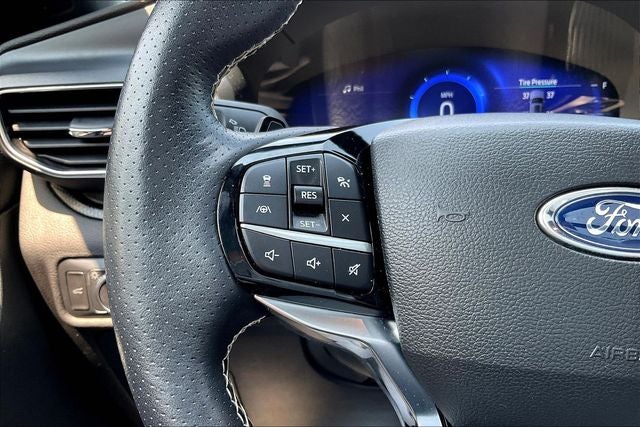 2022 Ford Explorer ST - Photo 11