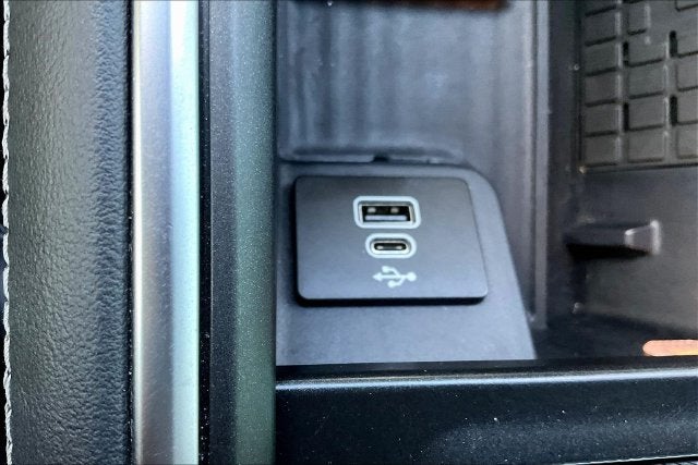 2025 Ford Expedition Platinum - Photo 18