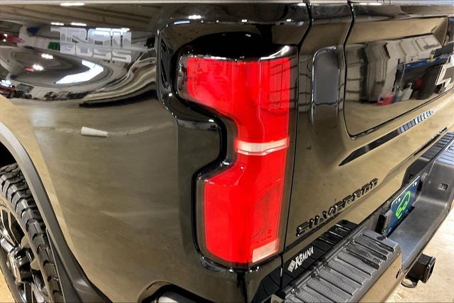 2025 Chevrolet Silverado 3500HD 4WD Crew Cab Long Bed LTZ