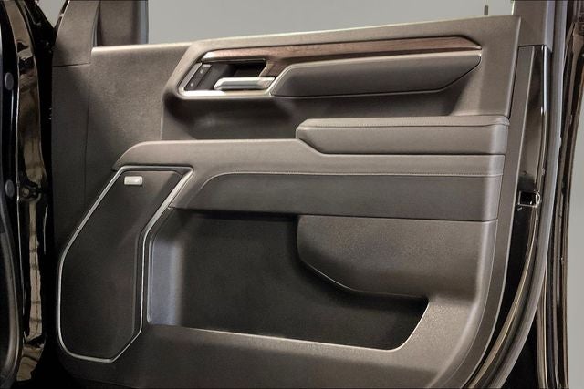 2025 Chevrolet Silverado 3500HD 4WD Crew Cab Long Bed LTZ