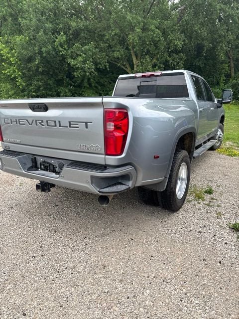 2026 Chevrolet Silverado 3500 HD Crew Cab, Long Bed, High Country Dual Rear Wheel, RWD