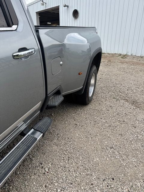 2026 Chevrolet Silverado 3500 HD Crew Cab, Long Bed, High Country Dual Rear Wheel, RWD