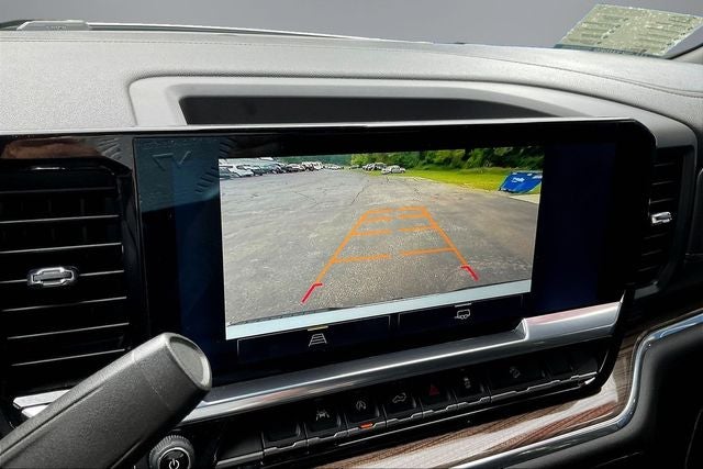 2023 Chevrolet Silverado 1500 4WD Double Cab Standard Bed LT