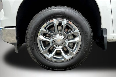2023 Chevrolet Silverado 1500 4WD Double Cab Standard Bed LT