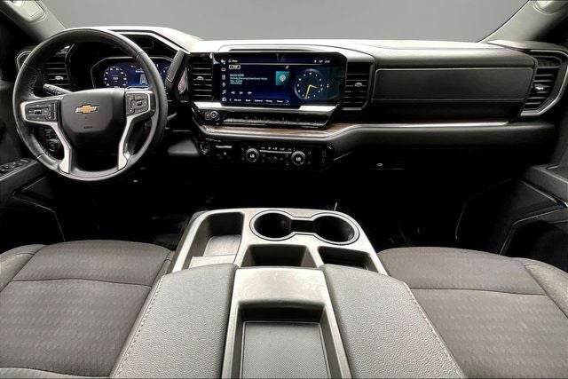 2023 Chevrolet Silverado 1500 4WD Double Cab Standard Bed LT