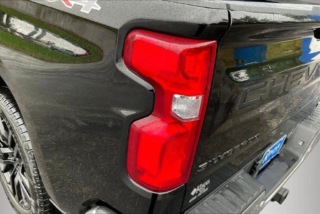 2023 Chevrolet Silverado 1500 4WD Crew Cab Short Bed LTZ