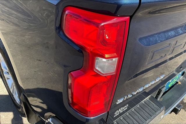 2022 Chevrolet Silverado 1500 4WD Crew Cab Short Bed LTZ