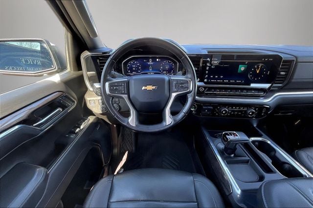 2022 Chevrolet Silverado 1500 4WD Crew Cab Short Bed LTZ