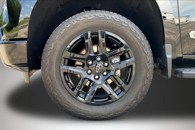2025 Chevrolet Silverado 1500 High Country - Photo 37