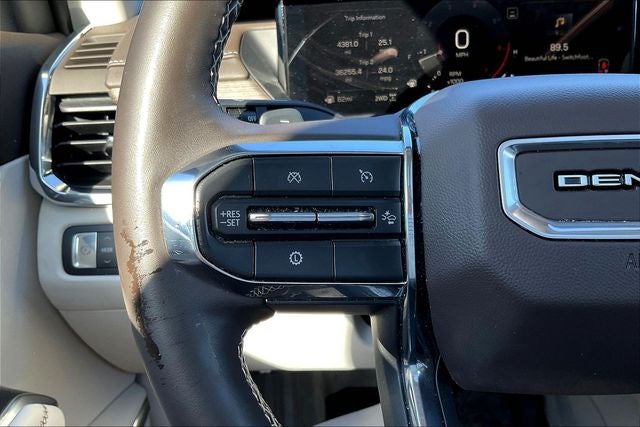 2024 GMC Acadia AWD Denali