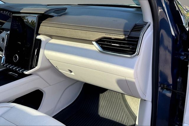 2024 GMC Acadia AWD Denali