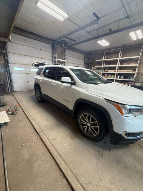 2019 GMC Acadia SLE-2