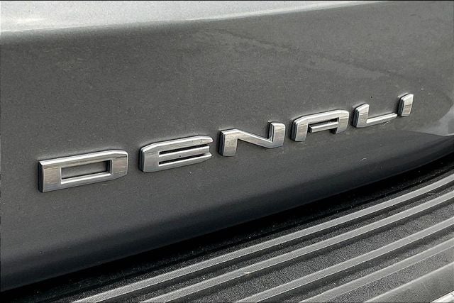 2021 GMC Yukon 4WD Denali