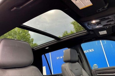 2021 GMC Yukon 4WD Denali