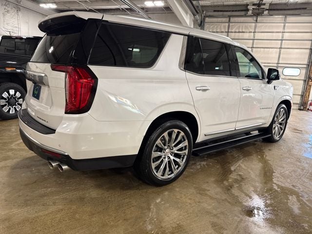 2021 GMC Yukon 4WD Denali